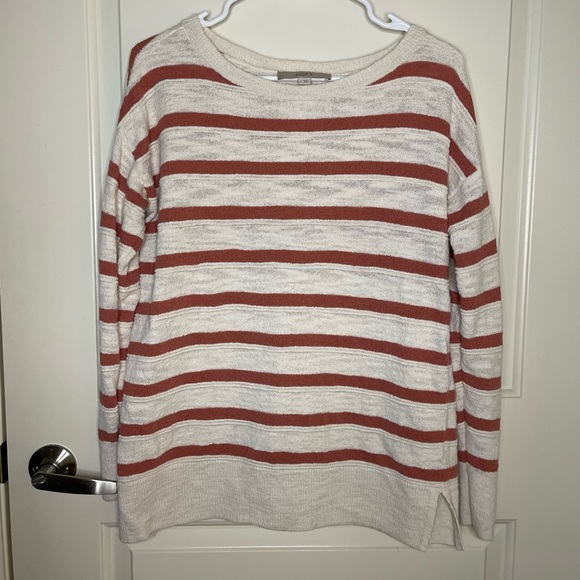 ๐3for$10๐ LOFT Stripe Sweater Coral/Cream size S - Picture 1 of 3